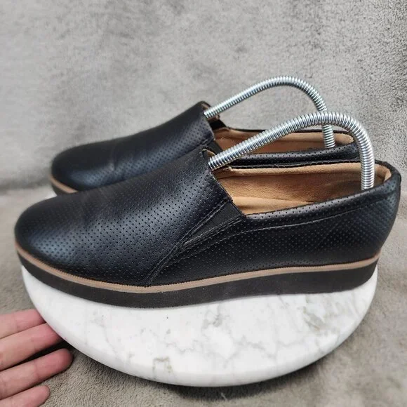 Naturalizer | Shoes | Naturalizer Shoes Womens Size 9 Zophie 2 Black Faux  Leather Slip On Loafers Guc | Poshmark